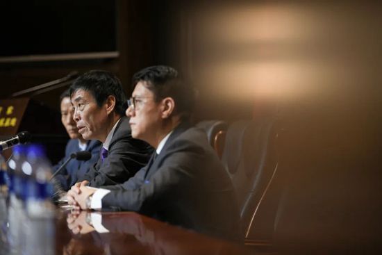 免费黄漫