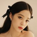 黄发的不伦女